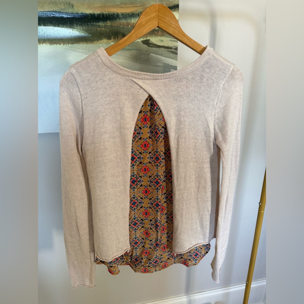 Anthropologie Cream Long Sleeve Top with Patterned Hem XS - Picture 2 of 5